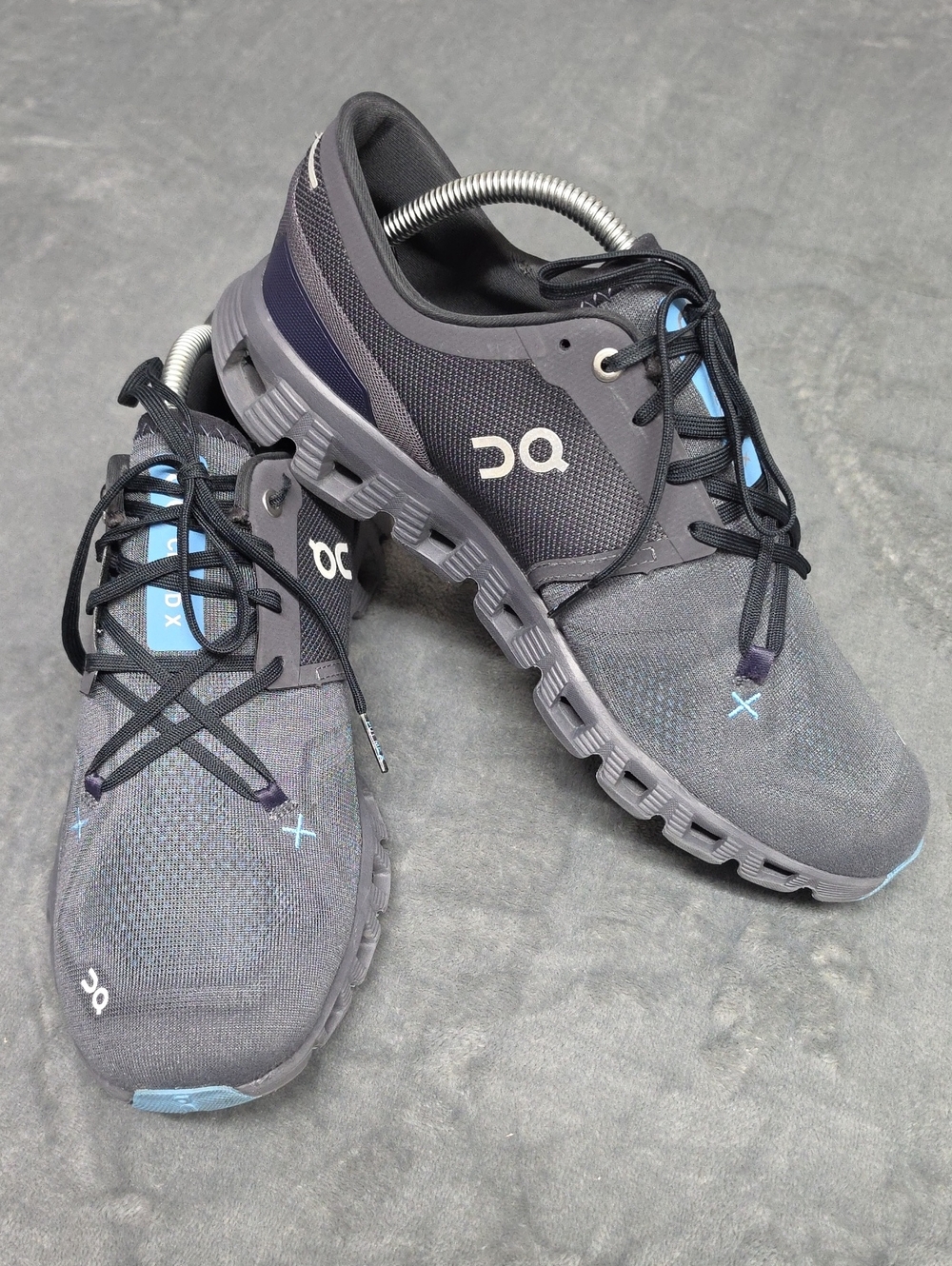 On Running Cloud X Men’s Athletic Sneakers in Gray with Light Blue 9
